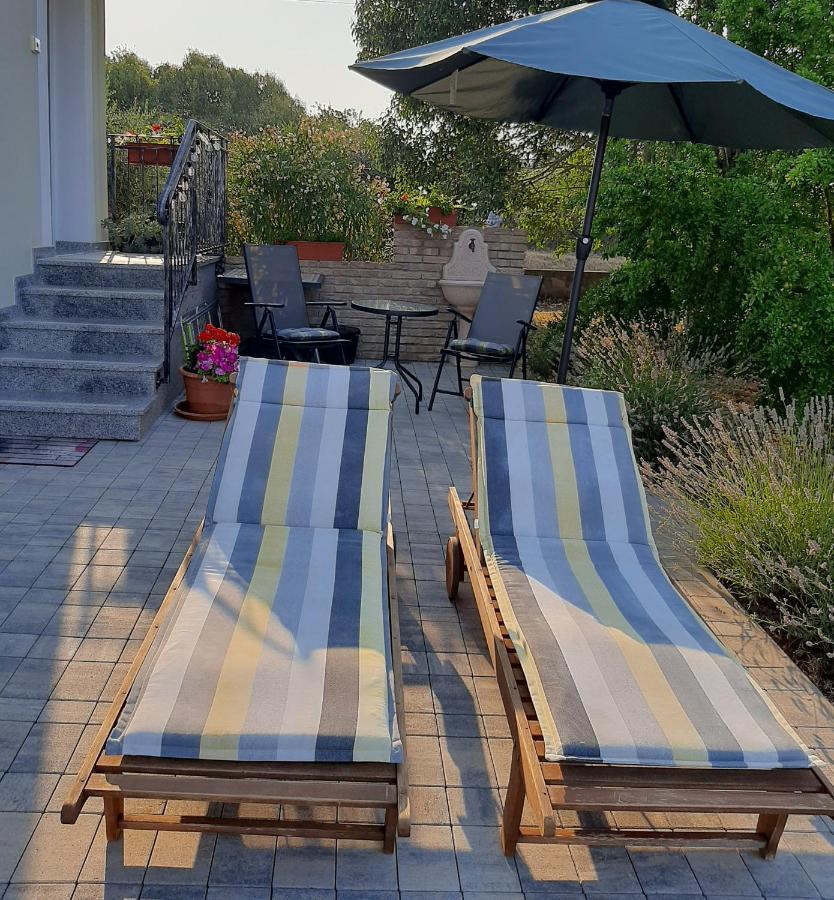 Apartment Green Oasis 1 Umag Exterior photo
